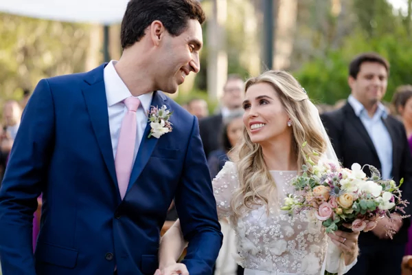 Casamento no fim da tarde na Fazenda Dona Inês: Gabriela + Luis Augusto