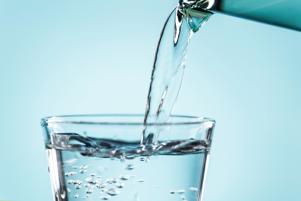 7 razões pelas quais devemos beber água todos os dias