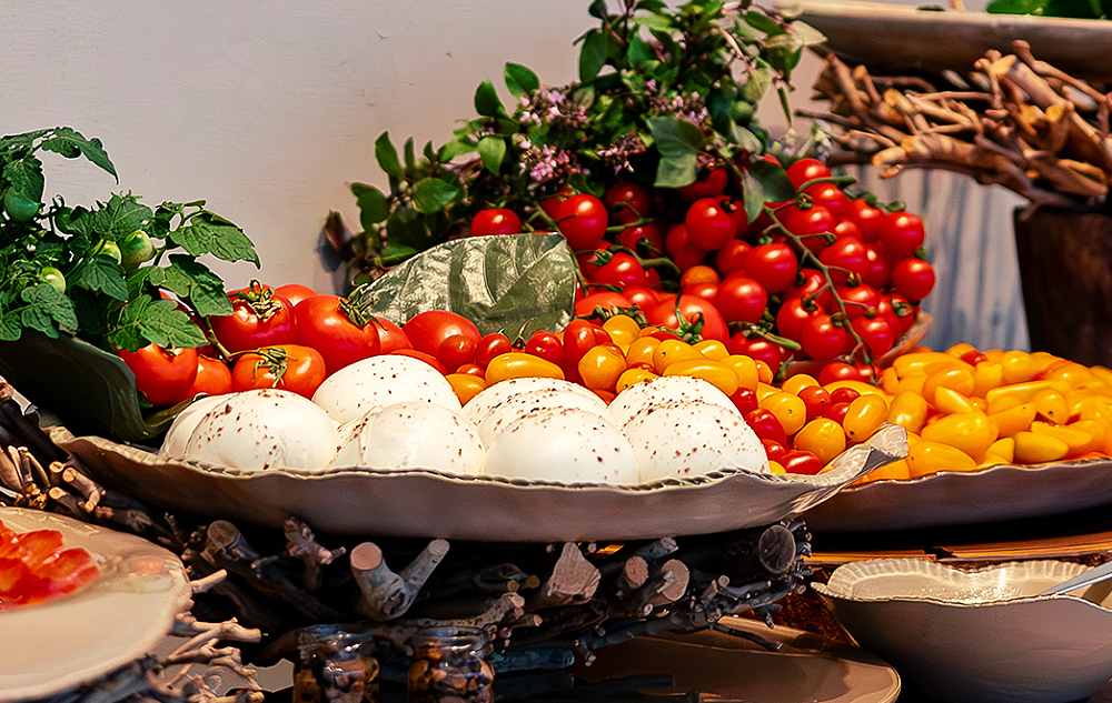 Gastronomia e elegância: Buffet Delikatessen marca presença no evento especial da Pegmaq