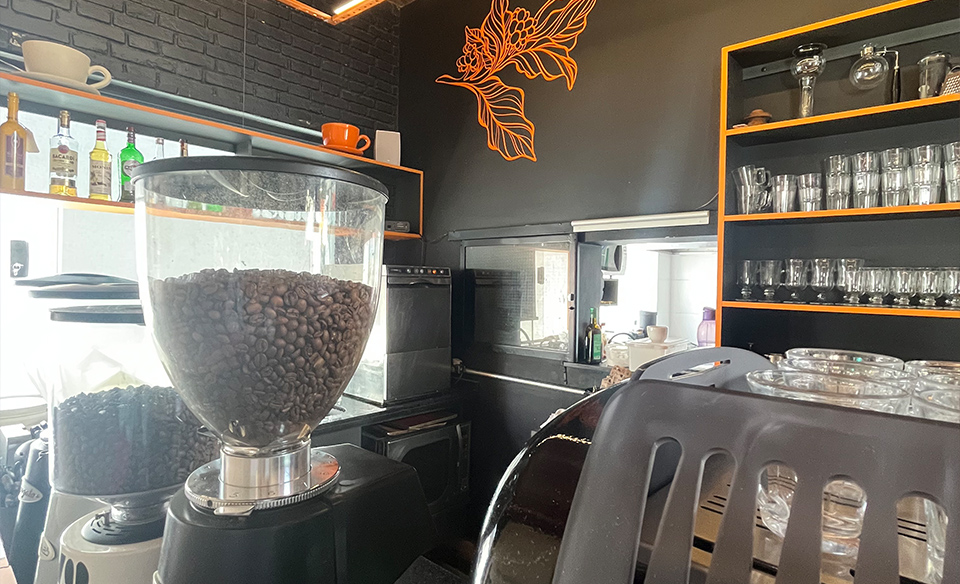 WOOD CAFÉ