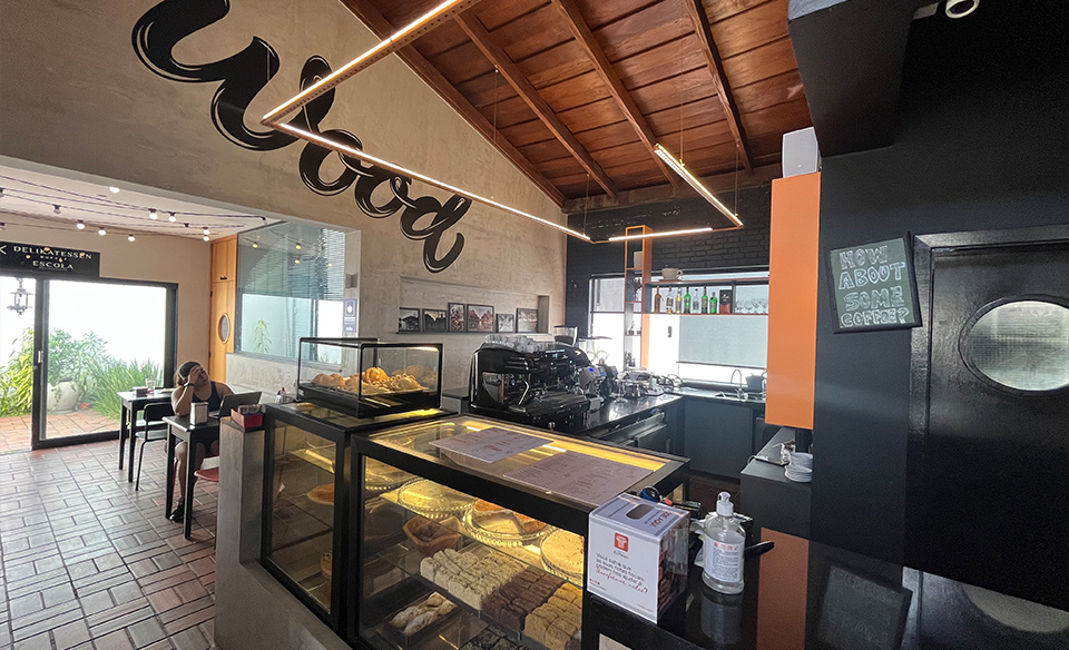 WOOD CAFÉ