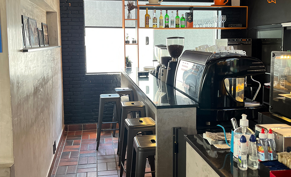 WOOD CAFÉ