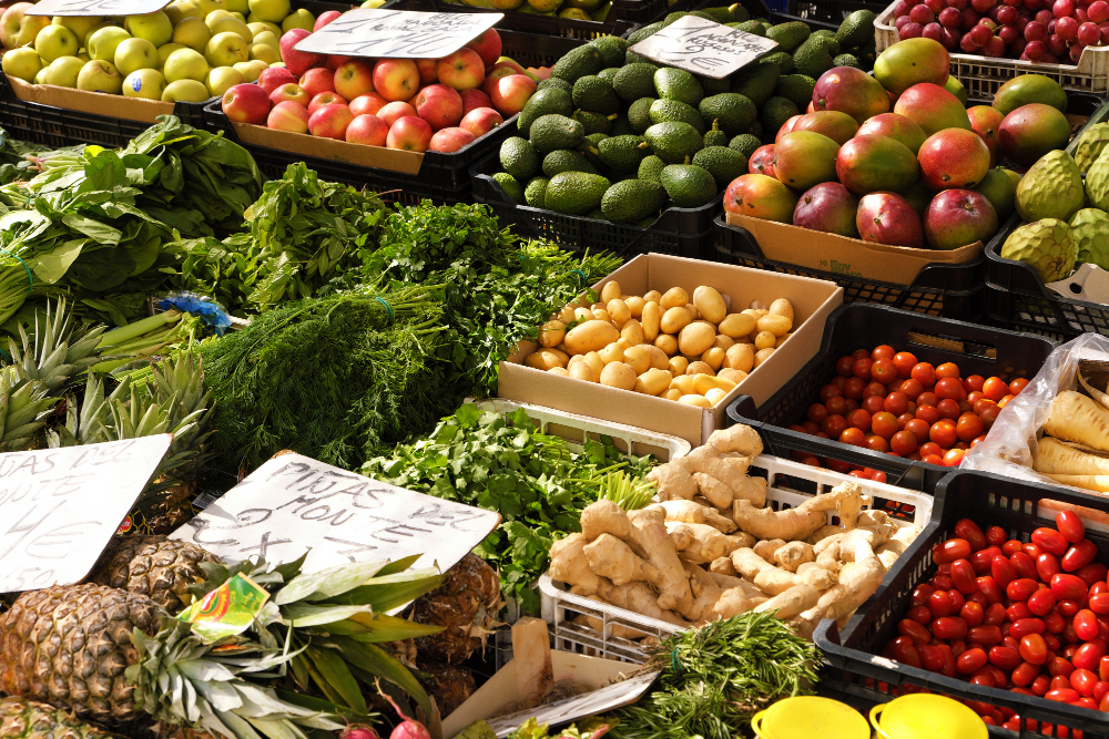 Conheça os benefícios de consumir os alimentos da estação